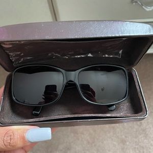 Ladies Cole Haan sunglasses 🕶